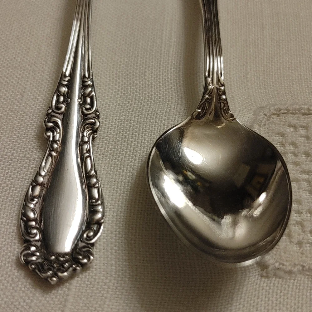 2 Antique Holmes & Edwards XIV Demitasse Spoons Silver Plate